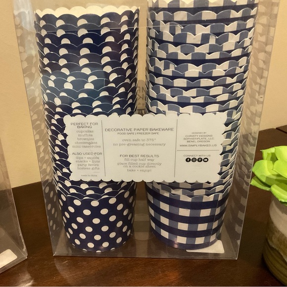 2 New Packages of  Baking Cups - Red & Navy 🇺🇸 - Picture 3 of 3